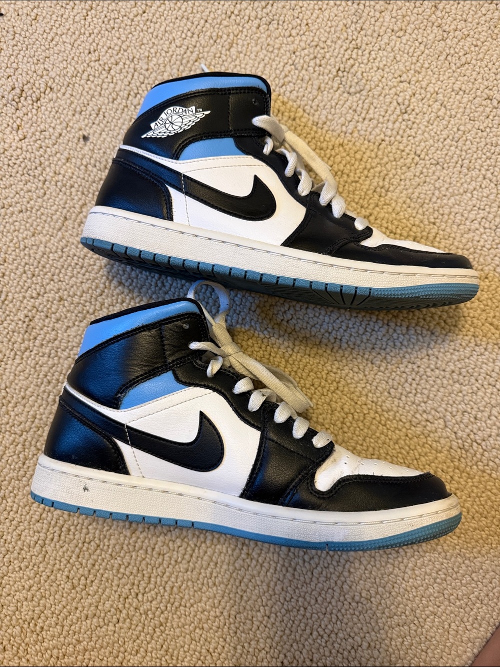 Jordan High-Top Sneakers White Black Light Blue - Picture 3 of 5